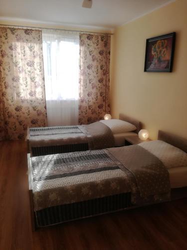 Apartament 72