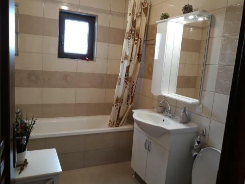Apartamento Mary Residence Genial