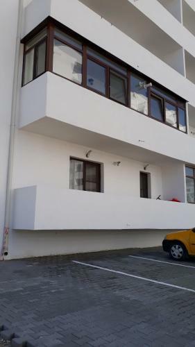 Apartamento Mary Residence Genial