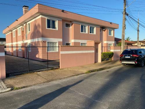 Edif�cio Karine - Apartamento N? 12