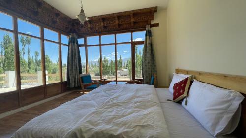 Hostal The Willow House