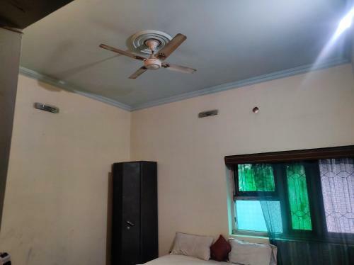 Hostal Sai Astha Guest House