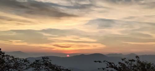 Hill Top View Stay