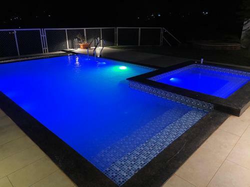 Jumbo Heavens 5 Bedroom Scenic Luxury Pool Villa