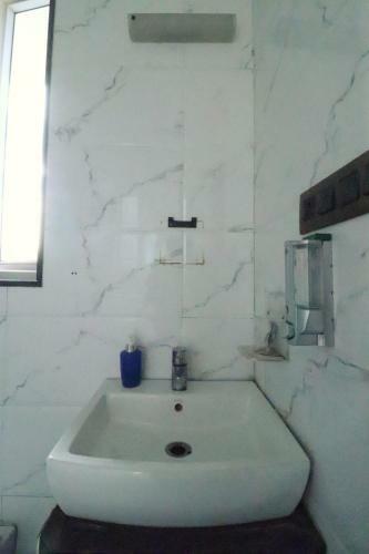 Hostal Sunrise Precido Housing Society