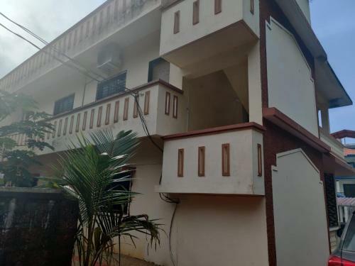 Villa 6 Leaf Lotus In Candolim Goa