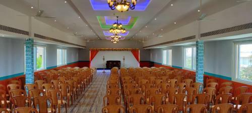 Hotel Sangam Inn & Banquets