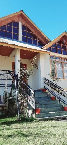Mountain View Villa