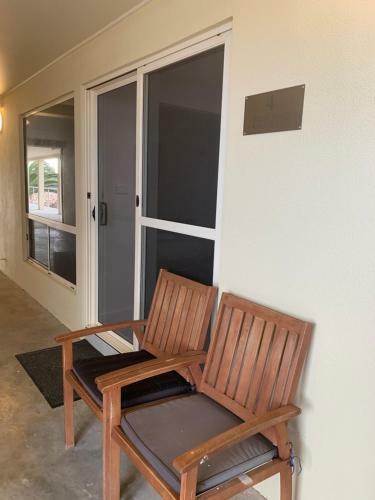 Beachside & Jetty View Apartments - Apt 4 (First Mate Apartment)