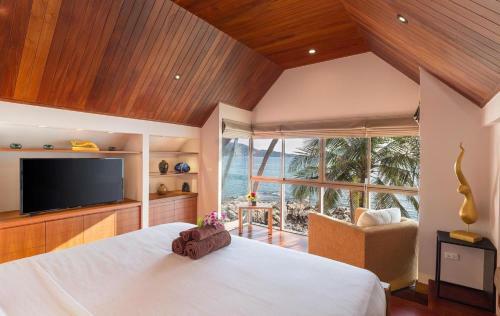 On The Rocks Villa/private Pool/stunning Ocean Views