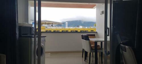 Patong Beach Apartment For Up To 4 Person