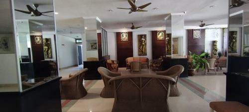 Patong Beach Apartment For Up To 4 Person