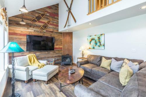 1486 Oak- Grandview