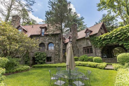 Greenwich Classic Stone Castle Home
