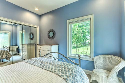 Elegant Middlefield Getaway With Beach Access!