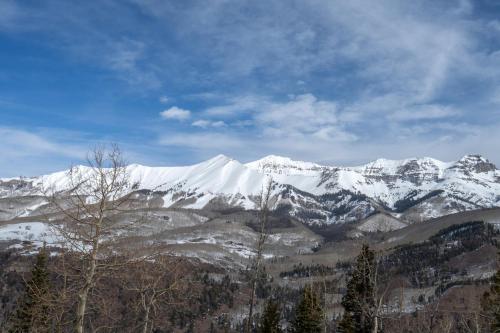Crystal 10 - Sunny Ridge