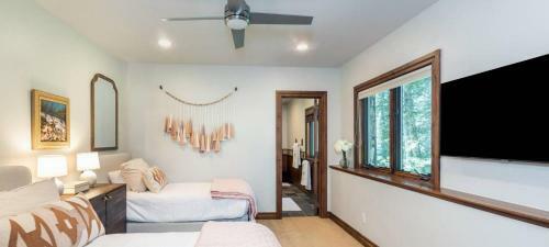 Aspen Grove Villa By Exceptional Stays