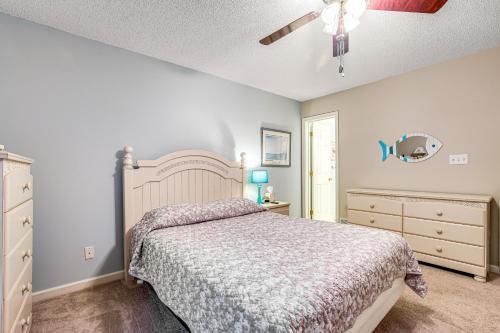 Bethany Meadows --- 38174 Beachwood Ct #17