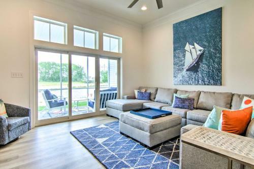 Modern Vacation Home - 4 Mi To Bethany Beach!