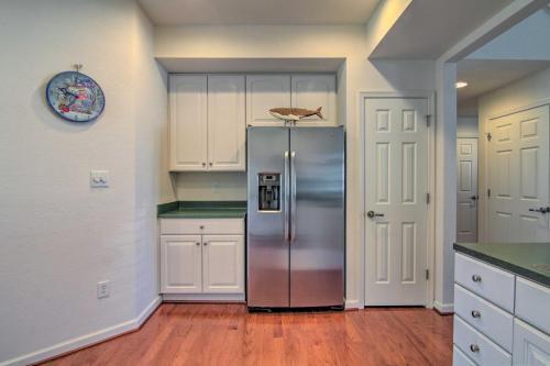 Spacious Millville Townhome Less Than 4 Mi To Beach!