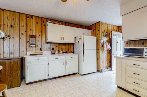 Keen-wik --- 38295 River Birch Dr