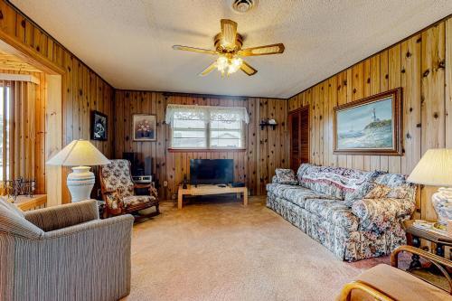 Keen-wik --- 38295 River Birch Dr