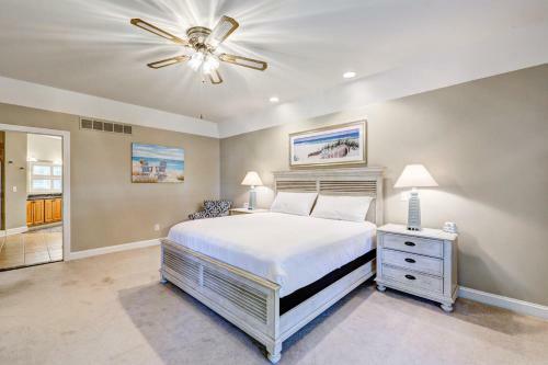 Keys Of Marsh Harbor 20246 Whitehead Cir