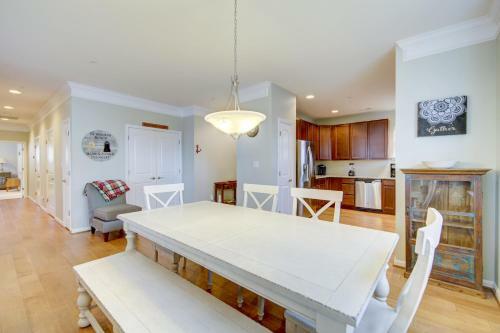 Grande At Canal Pointe -- 37684 Ulster #1
