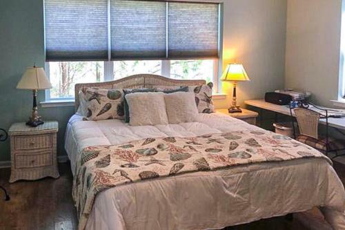 Grande At Canal Pointe -- 37670 Exeter #12