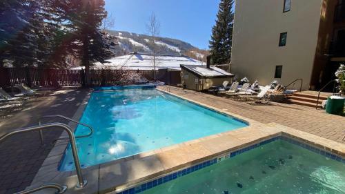 #205 Vail International