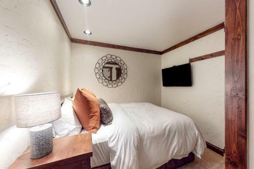 Stylish East Vail Townhome