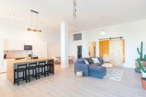 Homey Apartment