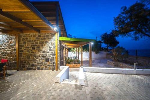 Apartamento Terrazeus - Stone House Beachfront 2
