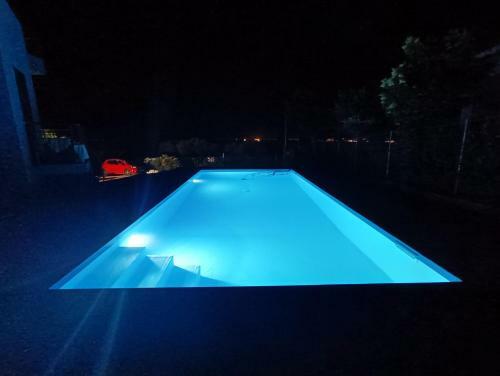 Evilenia Luxury Apartments