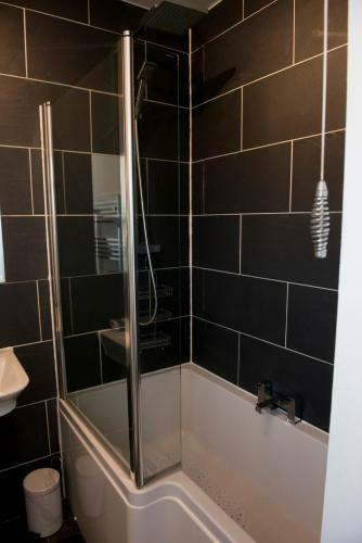 Apartamento Worker Accommodation - Free Parking - Wifi/netflix