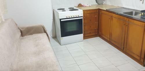 Mitikas Cosy Studio