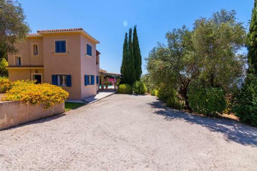 Villa Sea Breeze By Villa Plus