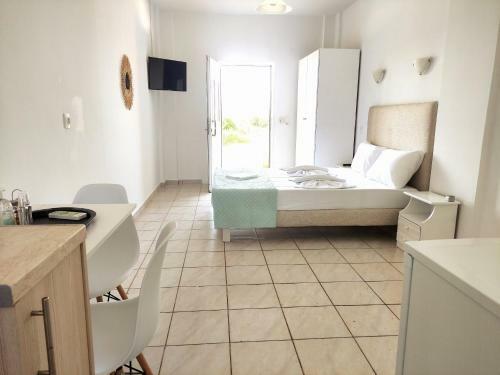 #1 Giorgos & Chara Apartments