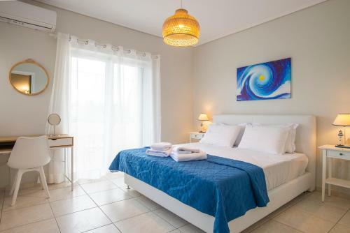Kima: Relaxing Beach Home Next To Sparkling Waters