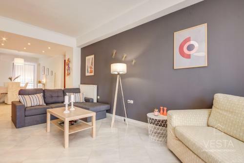 Iris Lux Apartment With 2-bdrms, Ensuite, Netflix