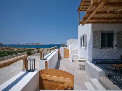 Siora Of Paros - Malatesta