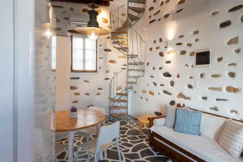 Hostal Batistas Guest House