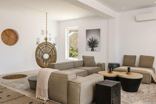 Halu Luxury Villa - 8 Bedrooms