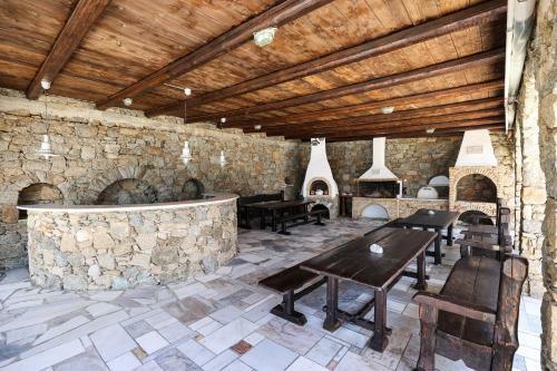 Villa Mykonos In White