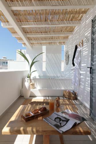 Kamvas Deluxe Apartments