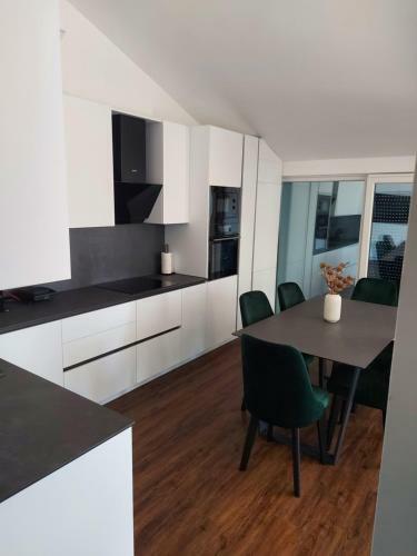 Luxury Apartments Juki?