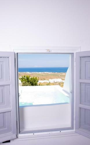 Hotel White Cave Villas
