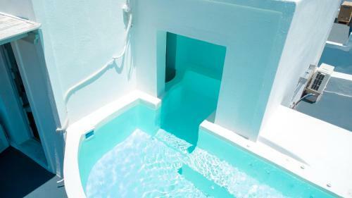Hotel White Cave Villas