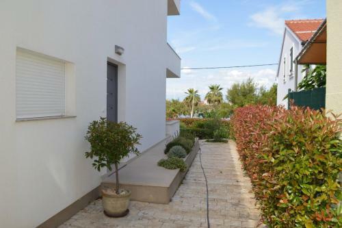 Seafront 2-bedroom Apartment The New View