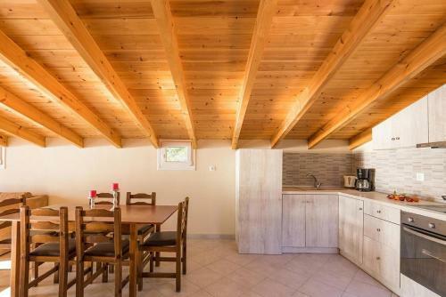 Luxury Loft Apartment - Pelekas Beach, Corfu